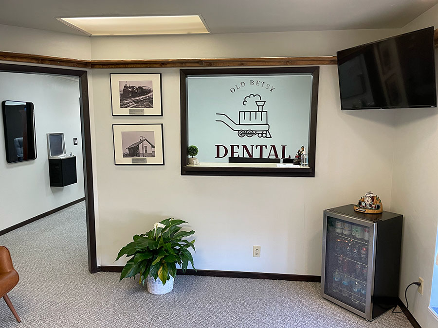 old betsy dental front desk